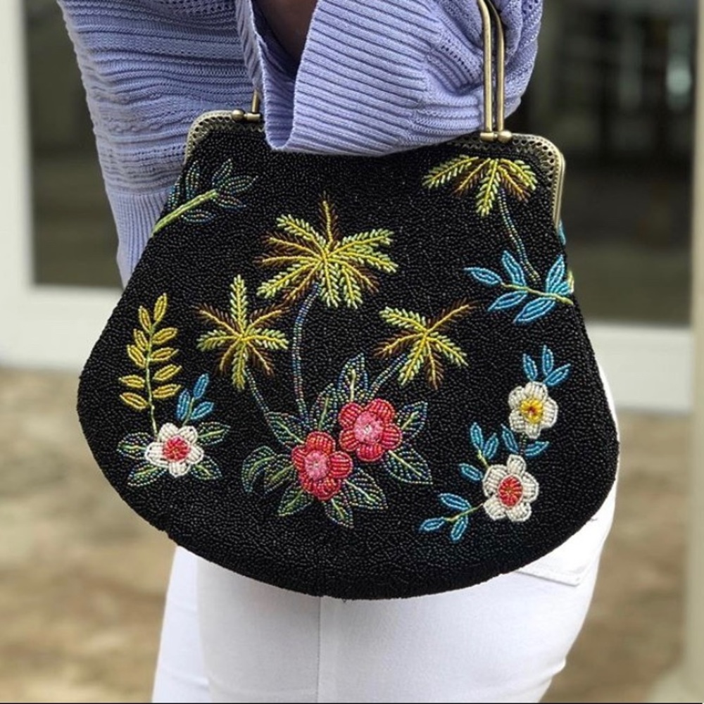 Vintage beaded flower tree design clasp chain bag